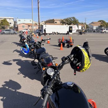 Bartels' Harley-Davidson - Motorcycle Dealers Near Me - Marina Del Rey, California Bartels' Harley-Davidson - Motorcycle Dealers Near Me - Marina Del Rey, California
