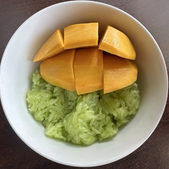 Papa’s Thai Cafe - Mango sticky rice - Thai Near Me - San Luis Obispo, California Papa’s Thai Cafe - Mango sticky rice - Thai Near Me - San Luis Obispo, California