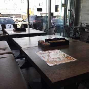 Cha Kee Restaurant - Interior - Hong Kong Style Cafe Near Me - Richmond Hill, Ontario