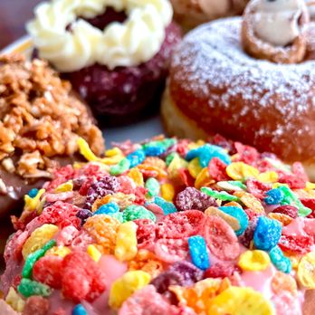 Donut King - Coffee & Tea Near Me - Weymouth, Massachusetts