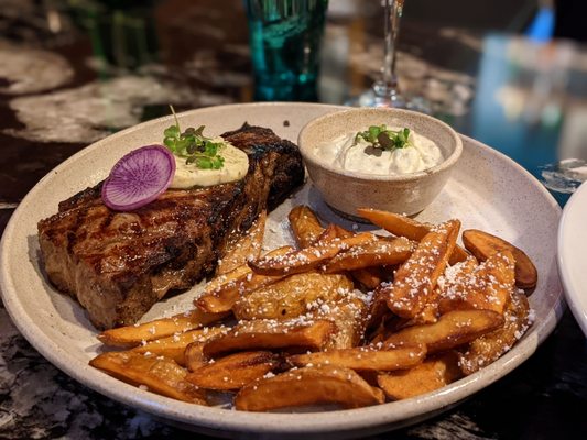 9th Street Bistro by null