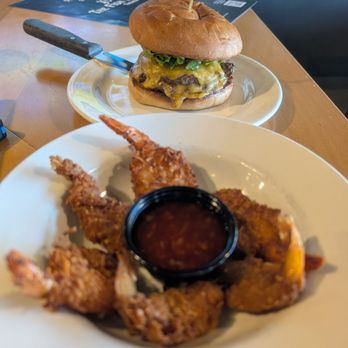 The Fish Peddler - Coconut Prawns & Peddler's Pub Burger Happy hour noms! - Seafood Near Me - Tacoma, Washington The Fish Peddler - Coconut Prawns & Peddler's Pub Burger Happy hour noms! - Seafood Near Me - Tacoma, Washington