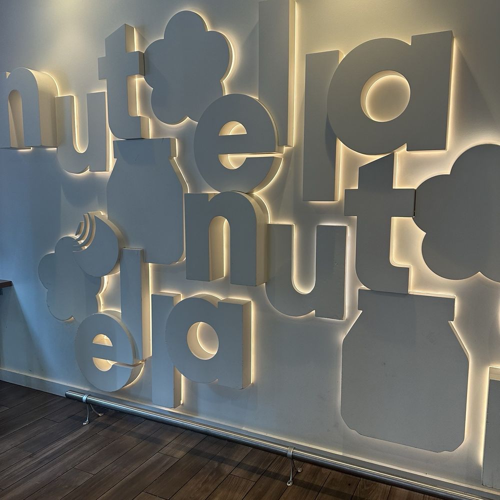 Nutella Cafe - entrance - Desserts Near Me - Chicago, Illinois Nutella Cafe - entrance - Desserts Near Me - Chicago, Illinois