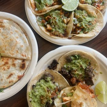 Tacos Chukis - Mexican Near Me - Seattle, Washington