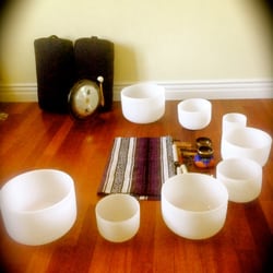 Yoga Dream - Crystal Quartz Singing Bowls Chakra Tuned for Sound Healing Therapy