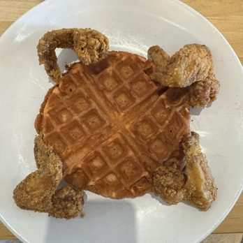 Vail's Brothers Chicken & Fish - Chicken and waffles - Chicken Wings Near Me - St. Louis, Missouri Vail's Brothers Chicken & Fish - Chicken and waffles - Chicken Wings Near Me - St. Louis, Missouri