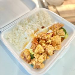 Huangs Asian Kitchen - Orange Chicken