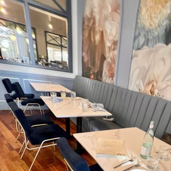 Populaire Modern Bistro photo 4