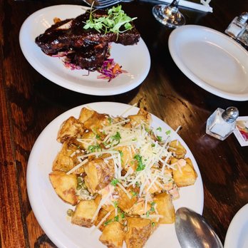 Santiago's Bodega - Beef Short Ribs and Patatas Bravas - Tapas Bars Near Me - Orlando, Florida