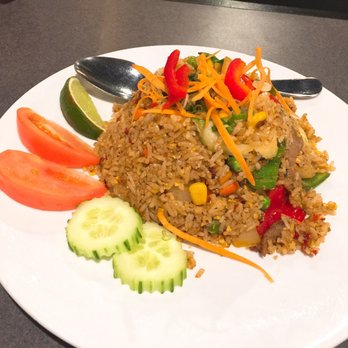 Little Bangkok - Basil fried rice with beef...Too spicy I'd say lol - Thai Near Me - Markham, Ontario