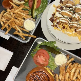 Joe Mamas - The classic burger & fries, firecracker burger & fries, and Chicken bacon ranch Mac! - Bars Near Me - Colgate, Wisconsin