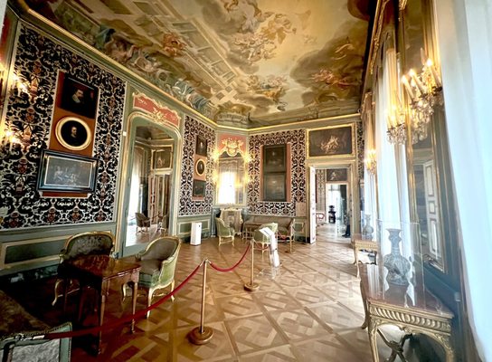 Museum of King Jan III's Palace at Wilanów by null
