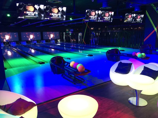 K Bowling Club by null