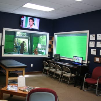 Pitchers Edge - Comfortable Lobby Viewing Area with WiFi, Coffee Service, Heat & AC - Baseball Fields Near Me - Vienna, Virginia