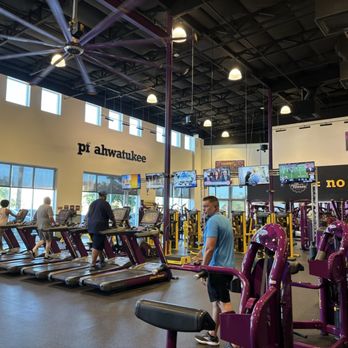 Planet Fitness - Downstairs cardio and equipment - Gyms Near Me - Chandler, Arizona Planet Fitness - Downstairs cardio and equipment - Gyms Near Me - Chandler, Arizona