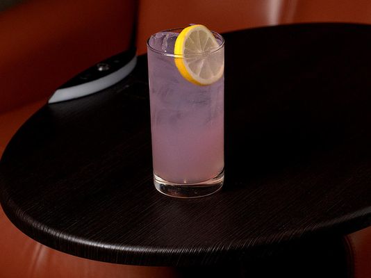 IPIC Theaters by null