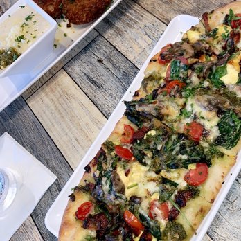 Gochas Breakfast Bar | Cascade - Breakfast Pizza - Wine Bars Near Me - Atlanta, Georgia