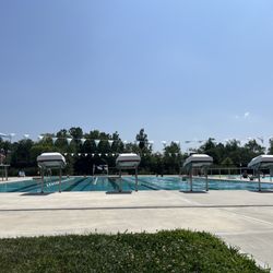 Veterans Memorial Pool