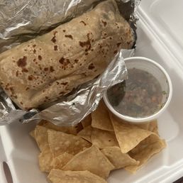 Chicken burrito with chips and salsa Chicken burrito with chips and salsa