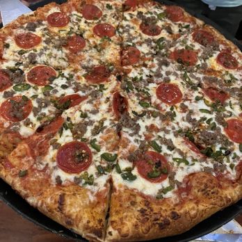 The Bing Pizzeria - Medium custom pizza - Pizza Near Me - League City, Texas