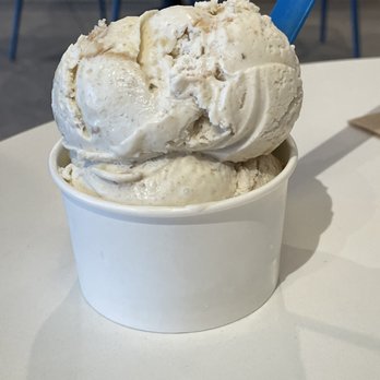 Blue Cow Ice Cream - Banana - Ice Cream & Frozen Yogurt Near Me - Richmond, Virginia Blue Cow Ice Cream - Banana - Ice Cream & Frozen Yogurt Near Me - Richmond, Virginia
