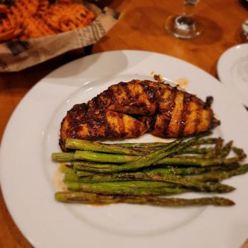 Decoys Seafood - Chicken and sweet potato fries - Seafood Near Me - Suffolk, Virginia