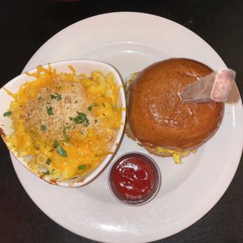 Morrison - Mac burger with a side of their famous Mac and cheese!:) - Gastropubs Near Me - Los Angeles, California Morrison - Mac burger with a side of their famous Mac and cheese!:) - Gastropubs Near Me - Los Angeles, California