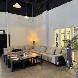 St. Pete Calisthenics - Lounge entry area