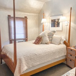 Off Broadway B&B