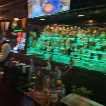 Casey's Irish Pub - Pubs Near Me - Los Angeles, California