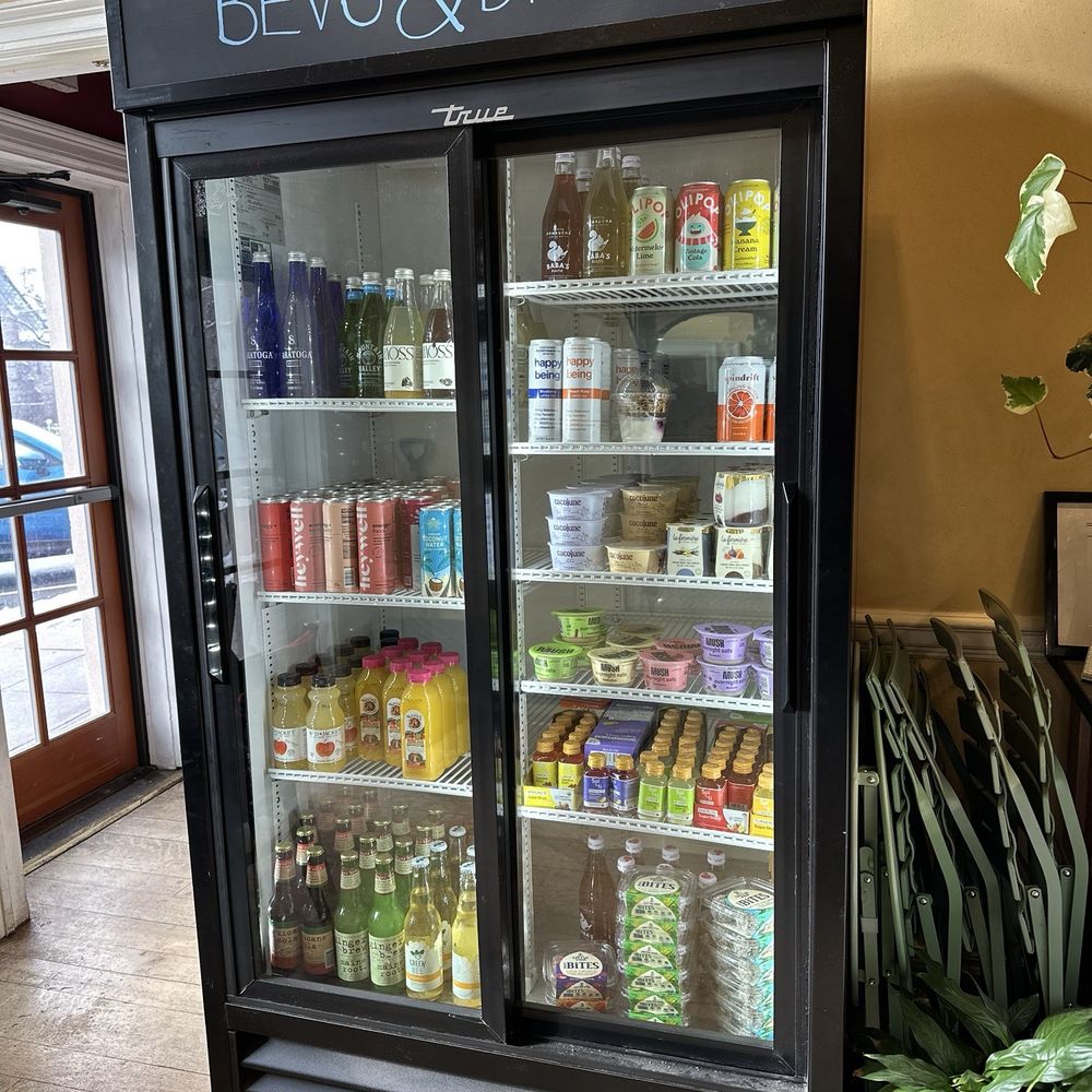 Gryphon Cafe - Coffee & Tea Near Me - Wayne, Pennsylvania Gryphon Cafe - Coffee & Tea Near Me - Wayne, Pennsylvania