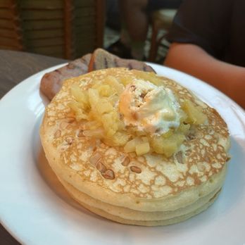 Kona Cafe - Sushi Bars Near Me - Lake Buena Vista, Florida