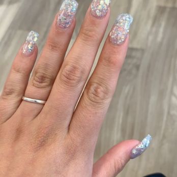 Aglow Nail - Nail Salons Near Me - Los Alamitos, California