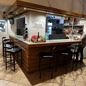 La Parrillada Restaurant - Bar - Seafood Near Me - Barranquitas, Puerto Rico La Parrillada Restaurant - Bar - Seafood Near Me - Barranquitas, Puerto Rico