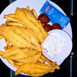 The Swamp - Regular catfish dinner