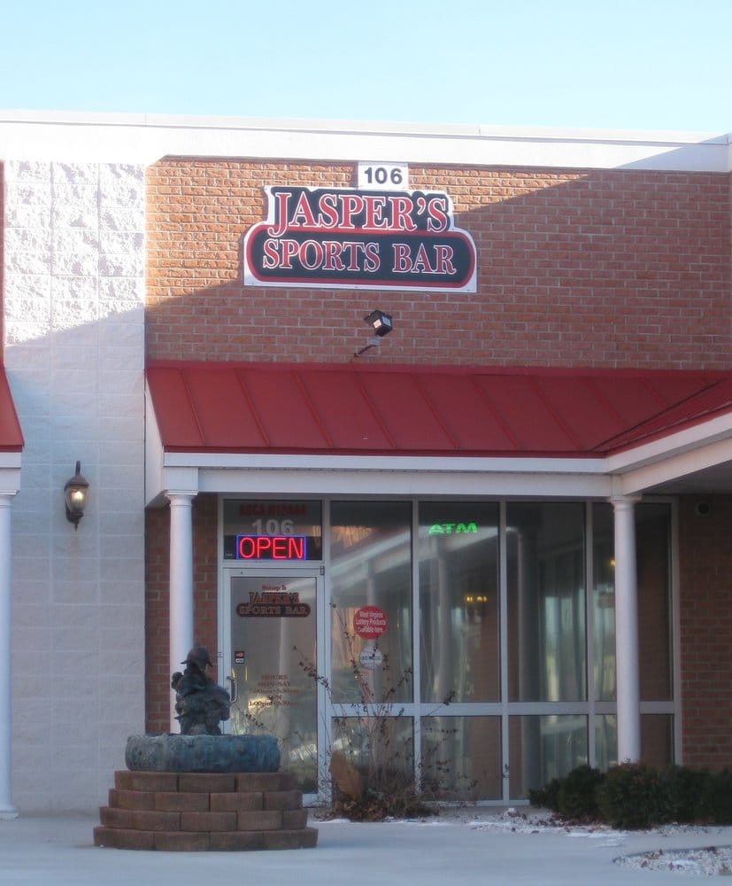 JASPER’S SPORTS BAR Updated October 2024 970 Foxcroft Ave