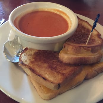Duvall Grill - Kids grilled cheese with tomato basil soup (doesn't come together). - American Near Me - Duvall, Washington