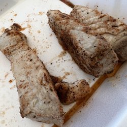 Skinner's Seafood - Steamed tuna with spicy hot seasoning.