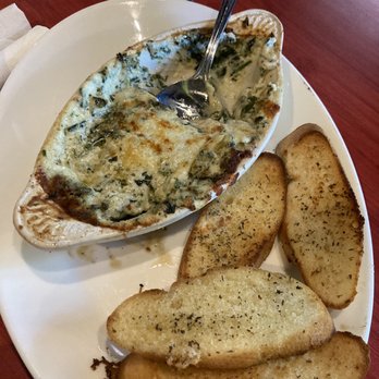 Mellow Mushroom Augusta - Spinach & Artichoke dip with garlic toast points. I almost forgot to snap a photo - Pizza Near Me - Augusta, Georgia Mellow Mushroom Augusta - Spinach & Artichoke dip with garlic toast points. I almost forgot to snap a photo - Pizza Near Me - Augusta, Georgia