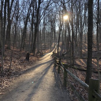 Highbanks Metro Park - Dripping rock trail - Parks Near Me - Lewis Center, Ohio Highbanks Metro Park - Dripping rock trail - Parks Near Me - Lewis Center, Ohio