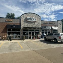 Hucks
