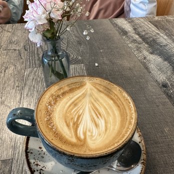 The Aussie Grind - Cafes Near Me - Frisco, Texas