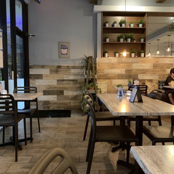Fetta Republic - Decor - Greek Near Me - Aventura, Florida