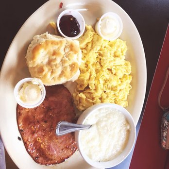 Shorty's Diner - Sampler - Diners Near Me - Williamsburg, Virginia Shorty's Diner - Sampler - Diners Near Me - Williamsburg, Virginia