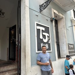TJ’s Pub