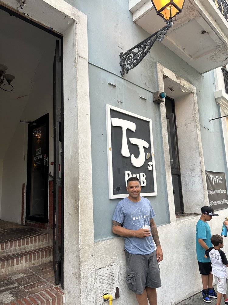 TJ’s Pub Logo