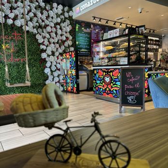 Con Azucar Cafe - Juice Bars & Smoothies Near Me - San Jose, California