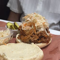 Frontier BBQ & Smokehouse - Pulled pork