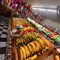 Los Cuates Meat Market