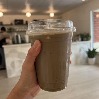 White Sparrow Coffee - Hojicha Latte - Coffee Roasteries Near Me - Tustin, California